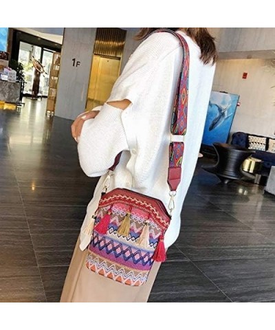 Fashion Ethnic Style Women's Straw Woven Shoulder Messenger Bag Retro Casual Bucket Bag Red $8.79 Handbags