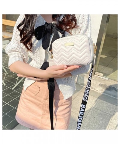 Women's Fashionable Single Shoulder Bag with Zipper ClosureUnique Patterned Strap Suitable for Fashion Enthusiasts White $7.5...