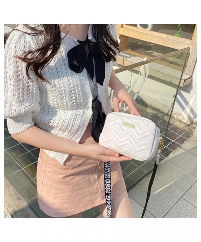 Women's Fashionable Single Shoulder Bag with Zipper ClosureUnique Patterned Strap Suitable for Fashion Enthusiasts White $7.5...